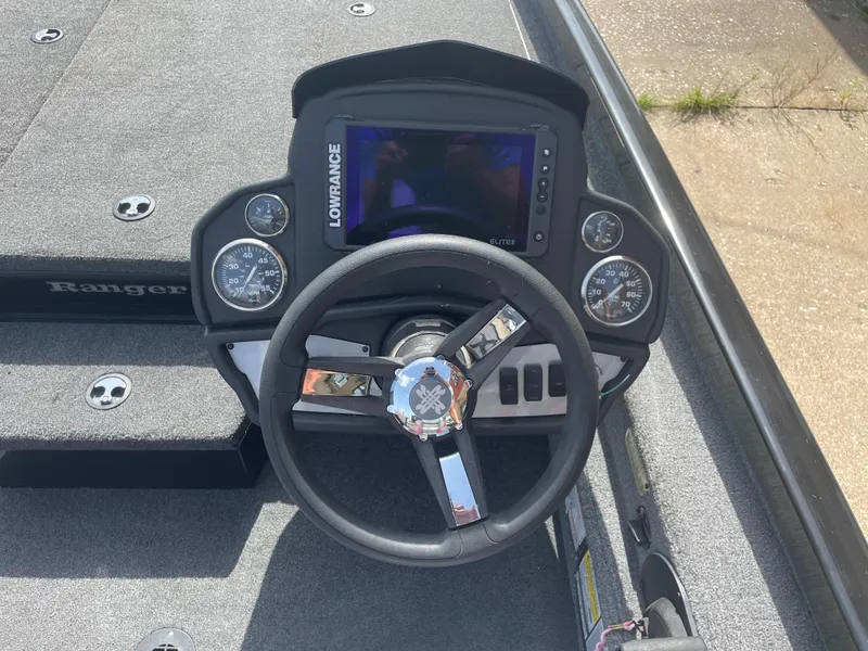 Slide: The Image of Ranger RT188P 2023 - 17