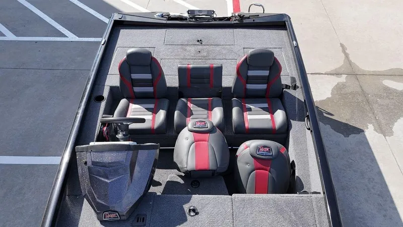 Slide: The Image of Ranger RT188P 2023 - 27