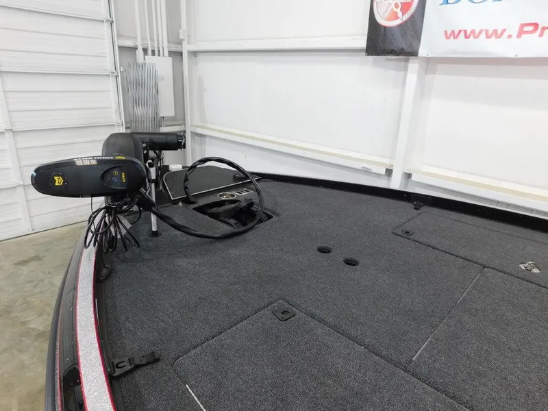 Slide: The Image of Ranger Z521R 2024 - 9