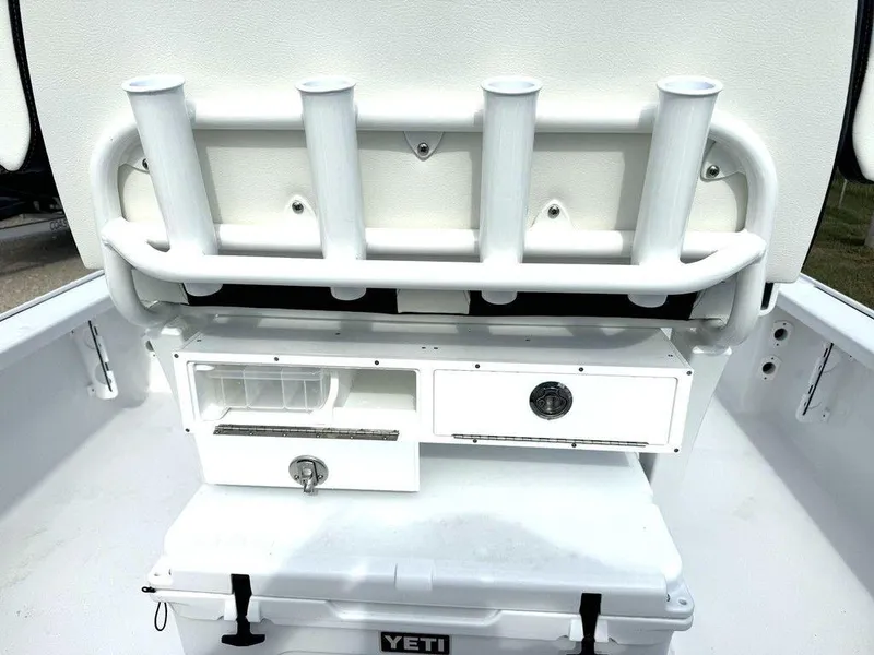 Slide: The Image of Tidewater 2410 Bay Max 2025 - 21