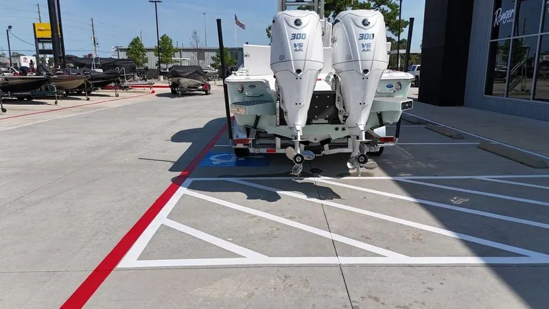 Slide: The Image of Tidewater 2700 Carolina Bay 2024 - 27