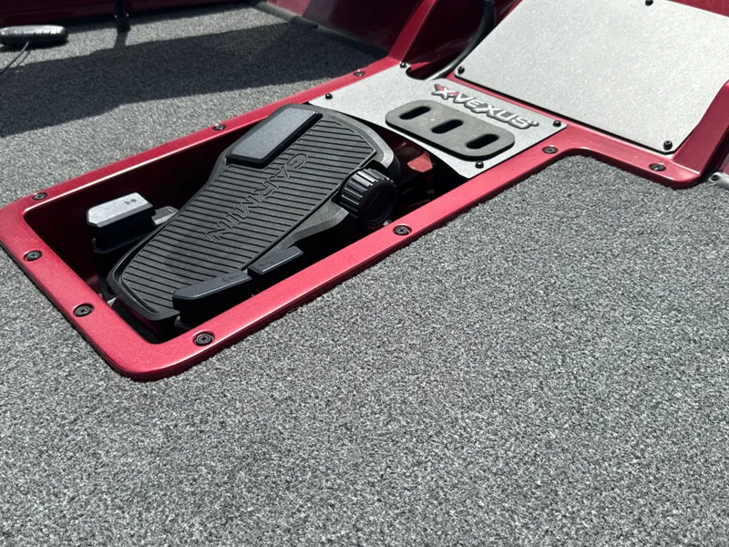 Slide: The Image of Vexus AVX1980C 2025 - 15