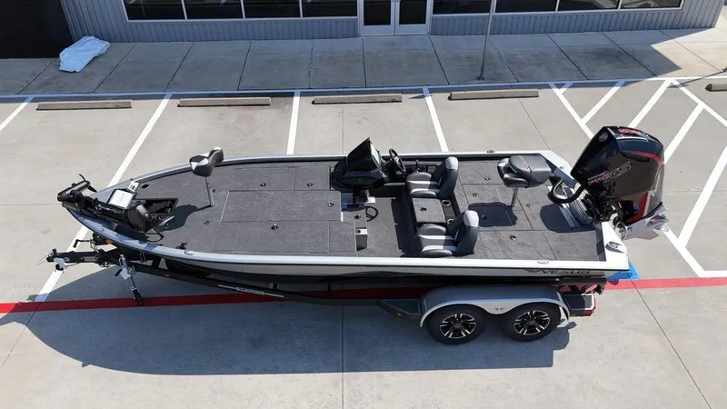 Slide: The Image of Vexus AVX2080 2025 - 16