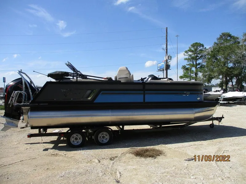 Slide: The Image of Viaggio D23U 2022 - 7