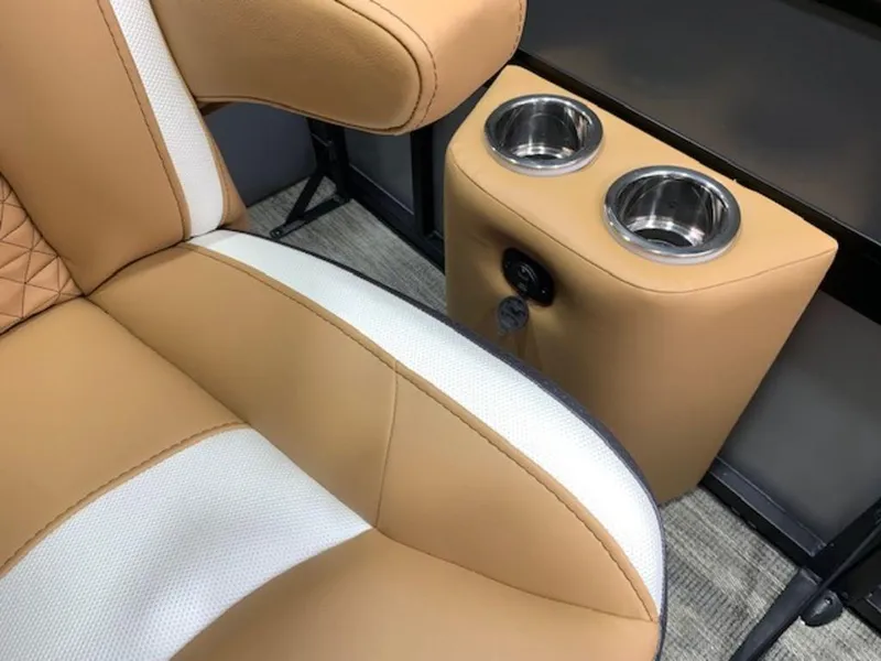 Slide: The Image of Viaggio D23U 2023 - 13