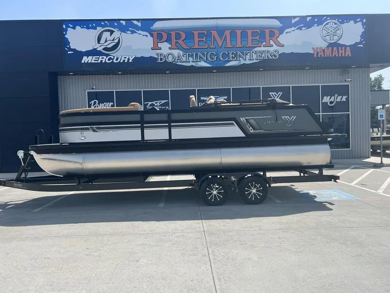 Slide: The Image of Viaggio D23U 2023 - 3