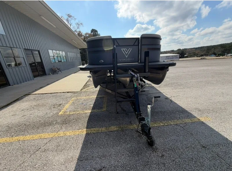 Slide: The Image of Viaggio L22Q 2023 - 10