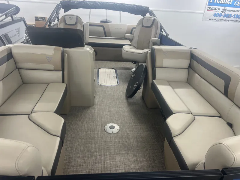 Slide: The Image of Viaggio L22S 2023 - 16