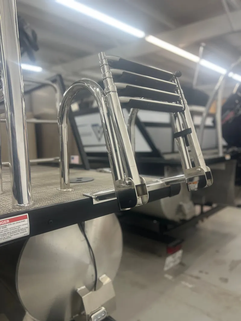 Slide: The Image of Viaggio L22S 2023 - 7