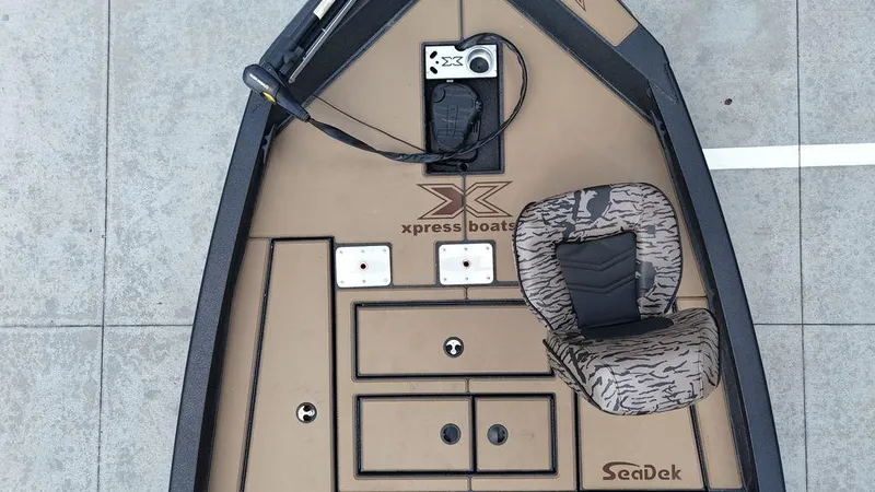 Slide: The Image of Xpress H18C 2025 - 18