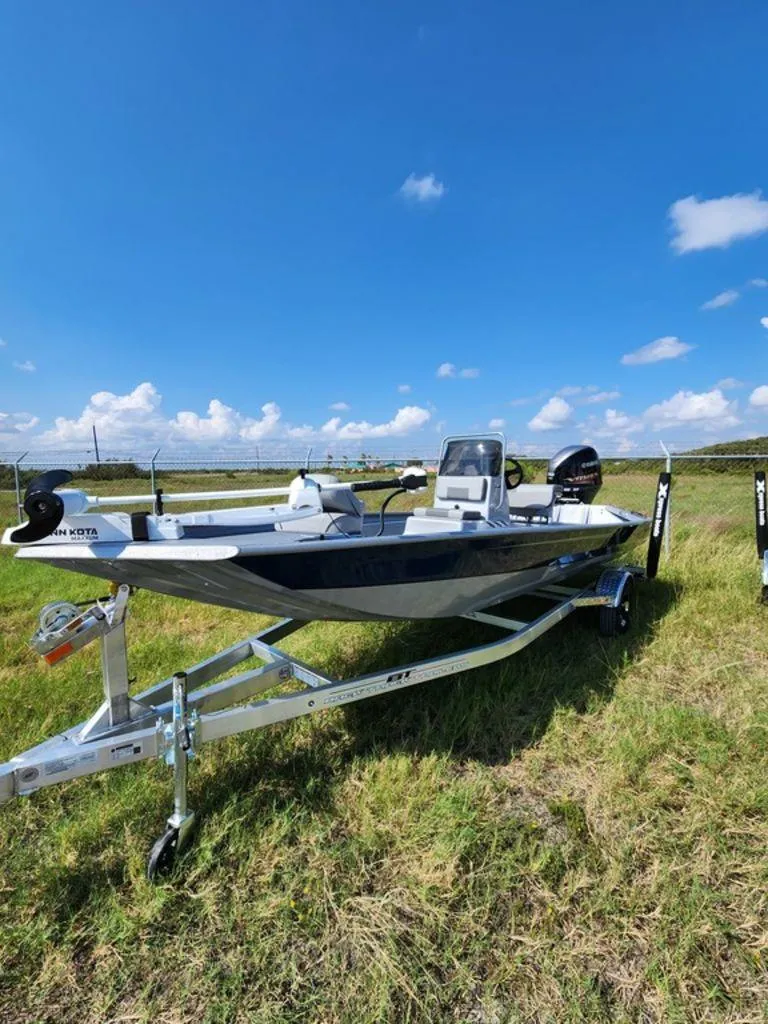 Slide: The Image of Xpress XP18CC 2025 - 8