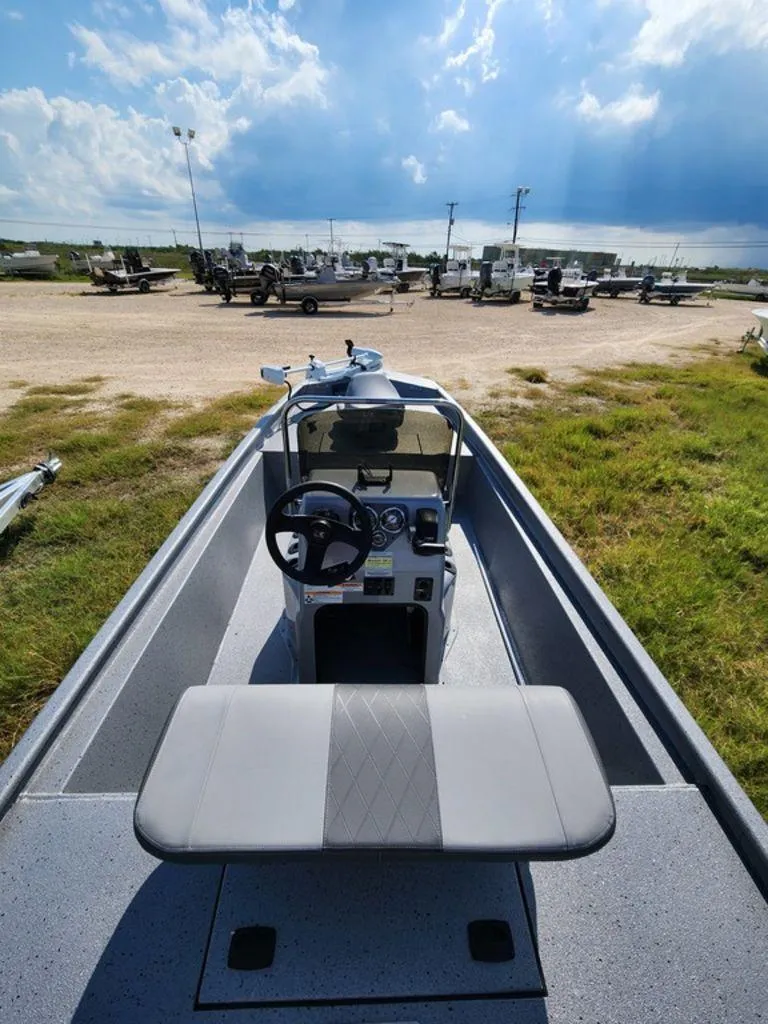 Slide: The Image of Xpress XP18CC 2025 - 9