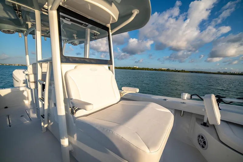 Slide: The Image of Pair Customs, Pair Marine, Pair Marine 27, Pair Center Console, 27 center Console, Sea Hunt, Parker, Sea Pro, Regulator - 4