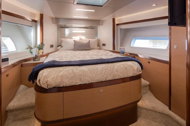 Slide: The Image of Ocean Alexander 70E Motoryacht 2020 - 53
