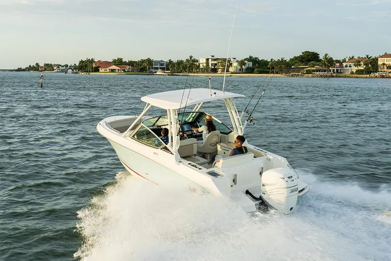 Slide: The Image of 2023-Boston-Whaler-240-Vantage-MarineMax - 44