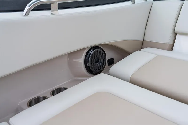 Slide: The Image of 2023-Boston-Whaler-240-Vantage-MarineMax - 85