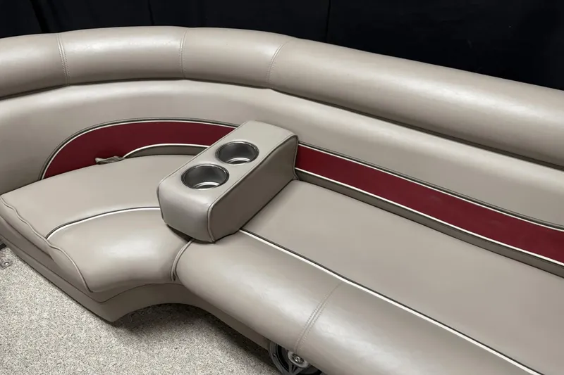 Slide: The Image of Premier 235 Grand Majestic 2008 - 28