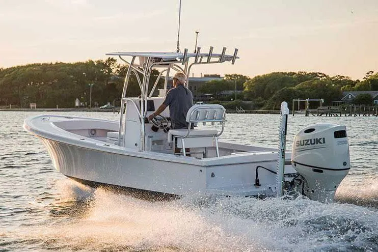 Slide: The Image of Pair 21 Center Console Mod Vee, Center Console, Pair Customs, Pair Marine, Robalo, Sea Hunt, Parker, Regulator - 2