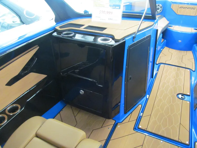 Slide: The Image of Interior of 2025 Yamaha Boats 222XD, featuring sleek design and modern amenities. - 6