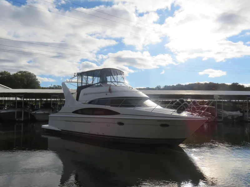 Slide: The Image of Carver 420 Mariner 2004 - 3