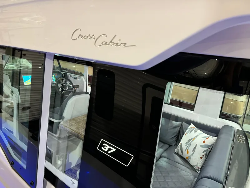 Slide: The Image of Axopar 37 XC Cross Cabin 2020 - 104