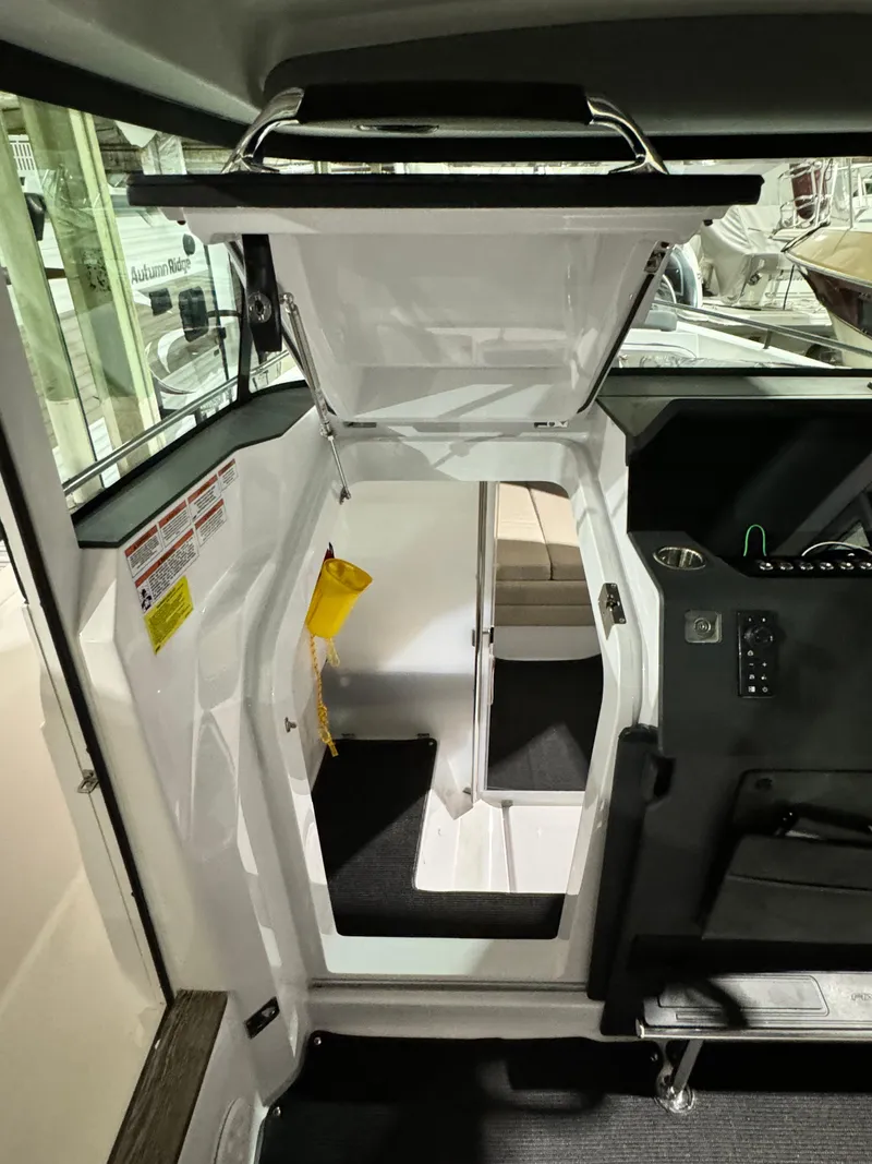 Slide: The Image of Axopar 37 XC Cross Cabin 2020 - 108