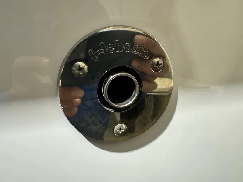 Slide: The Image of Axopar 37 XC Cross Cabin 2020 - 112