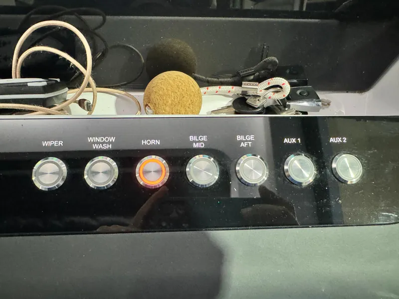 Slide: The Image of Axopar 37 XC Cross Cabin 2020 - 53