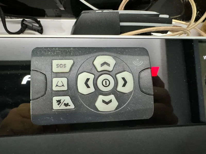 Slide: The Image of Axopar 37 XC Cross Cabin 2020 - 55