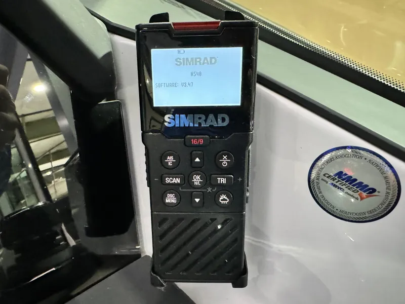 Slide: The Image of Axopar 37 XC Cross Cabin 2020 - 58