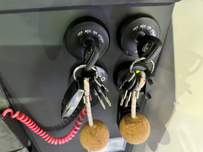 Slide: The Image of Axopar 37 XC Cross Cabin 2020 - 62