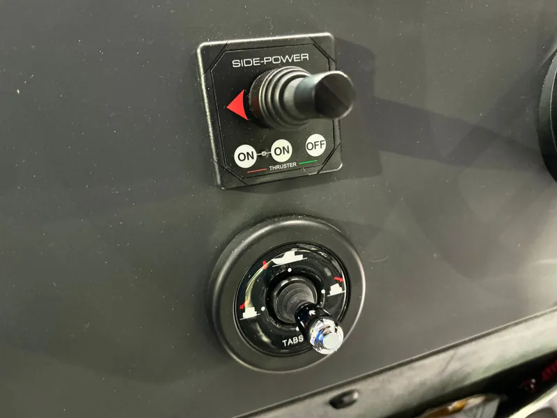 Slide: The Image of Axopar 37 XC Cross Cabin 2020 - 63