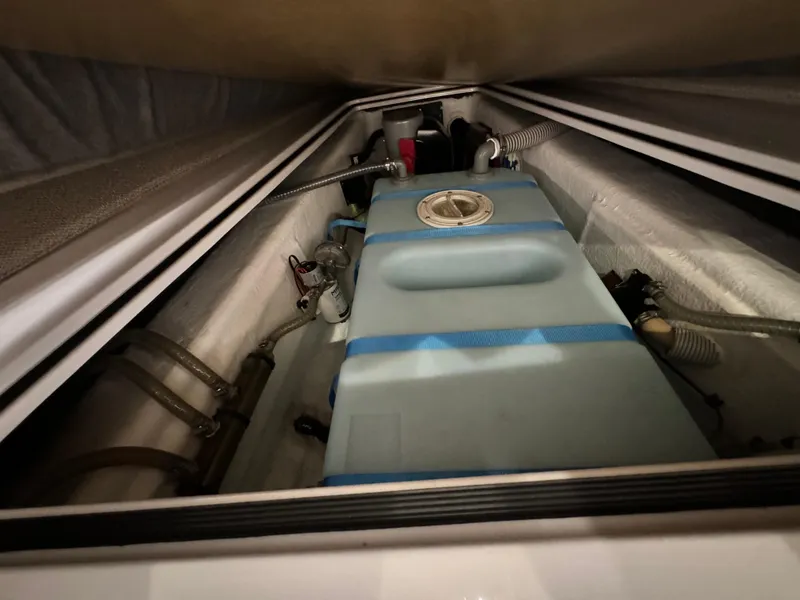 Slide: The Image of Axopar 37 XC Cross Cabin 2020 - 76