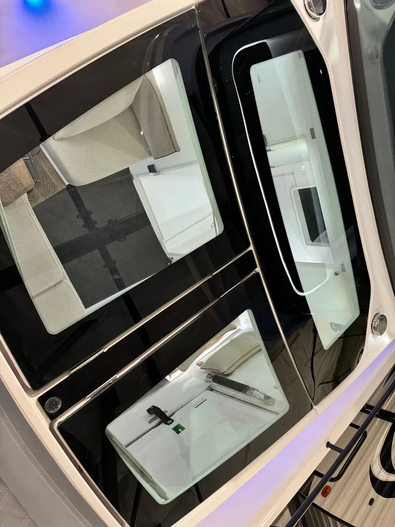 Slide: The Image of Axopar 37 XC Cross Cabin 2020 - 95