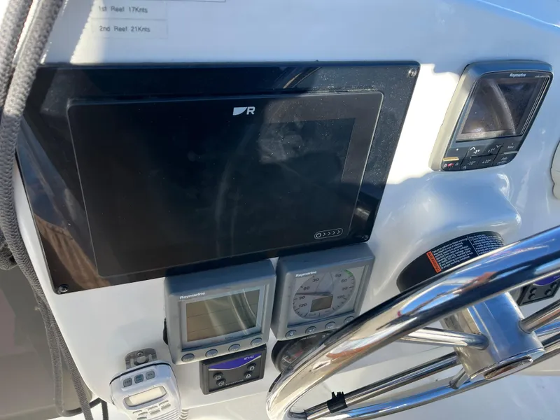 Slide: The Image of Fountaine Pajot Mahe 36 Evolution 2010 - 11