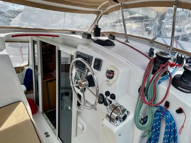 Slide: The Image of Fountaine Pajot Mahe 36 Evolution 2010 - 26