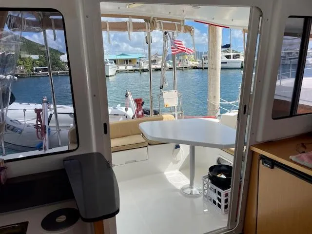 Slide: The Image of Fountaine Pajot Mahe 36 Evolution 2010 - 28