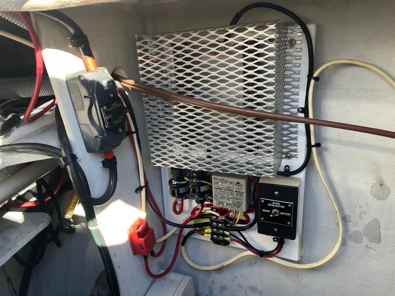 Slide: The Image of Fountaine Pajot Mahe 36 Evolution 2010 - 39