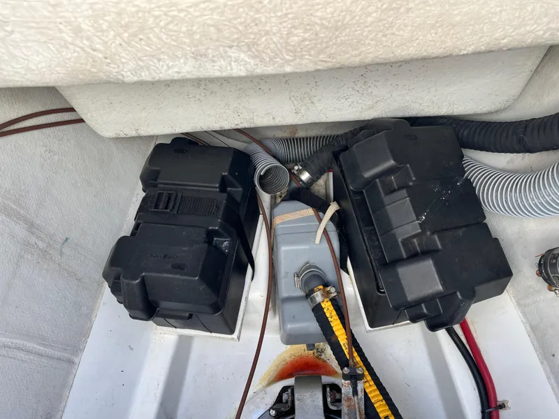 Slide: The Image of Fountaine Pajot Mahe 36 Evolution 2010 - 40