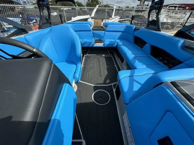 Slide: The Image of Moomba Craz 2025 - 20