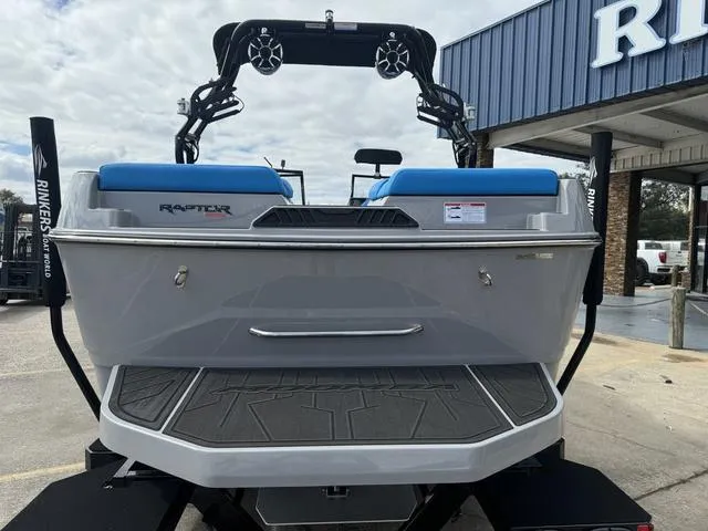 Slide: The Image of Moomba Craz 2025 - 4