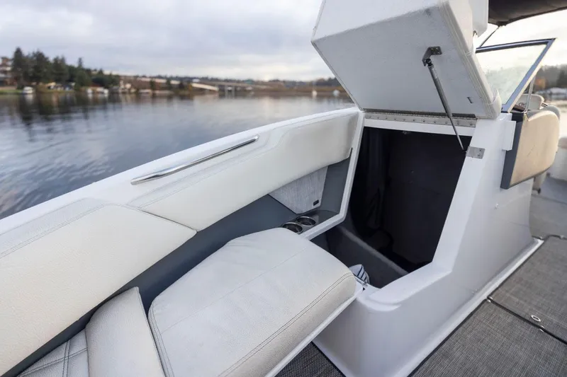 Slide: The Image of Foredeck Storage - 24