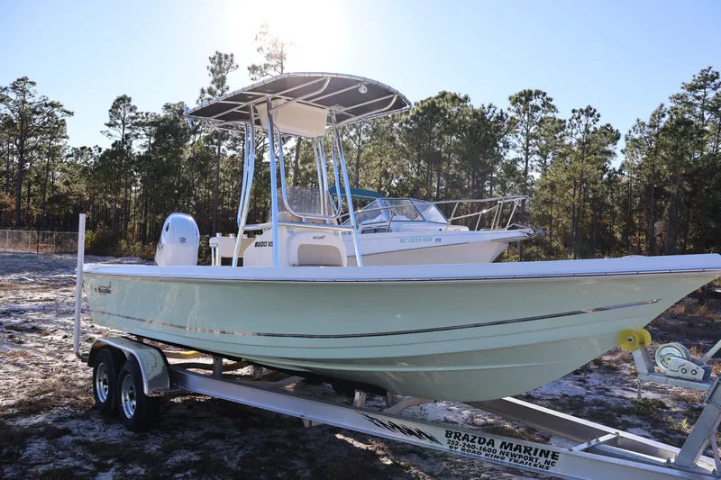 The Image of Bulls Bay 200 Center Console 2026 - 1