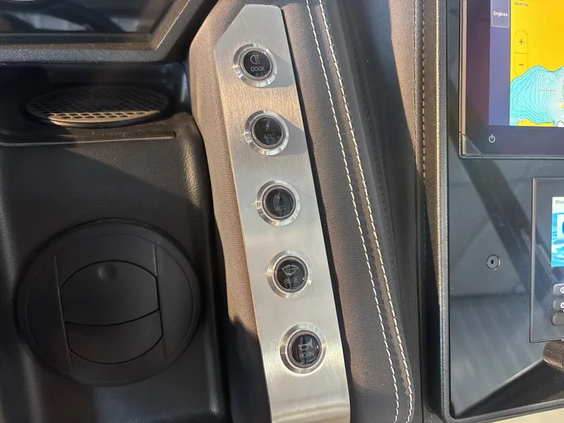 Slide: The Image of Barletta Lusso 23UC 2025 - 15