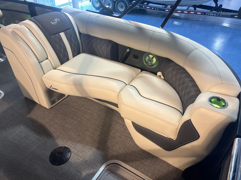 Slide: The Image of Barletta Lusso 23UC 2025 - 7