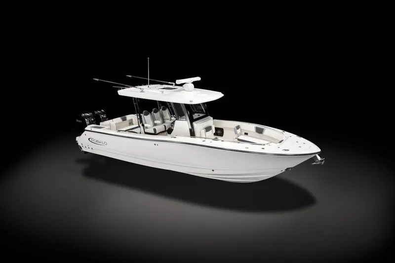 Slide: The Image of Robalo 300 Center Console 2025 - 3