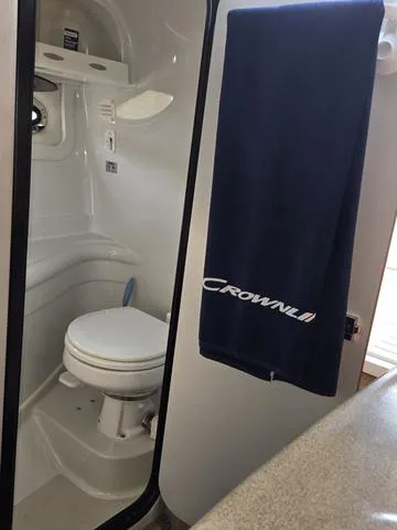 Slide: The Image of Crownline Boats 250 CR 2005 - 17