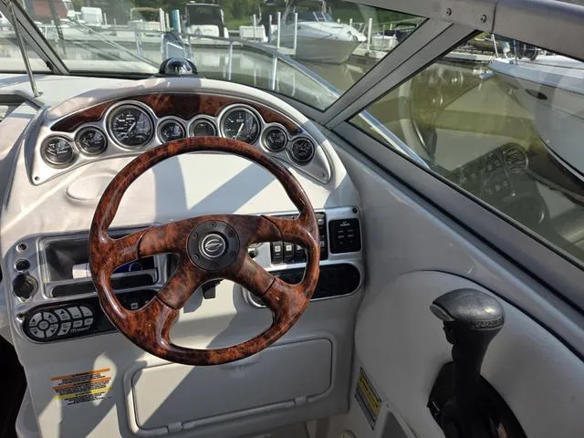 Slide: The Image of Crownline Boats 250 CR 2005 - 21