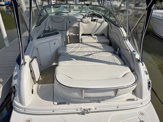 Slide: The Image of Crownline Boats 250 CR 2005 - 7