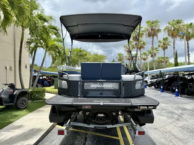 Slide: The Image of Sea-Doo Switch Cruise Limited 21 2025 - 4